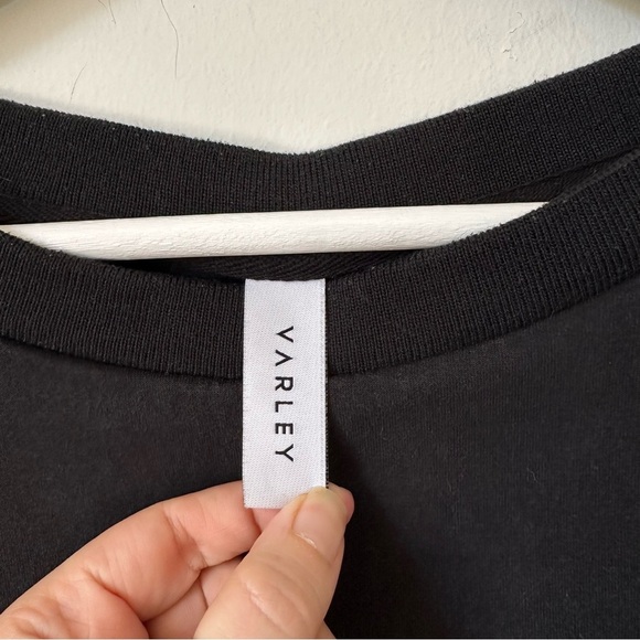 Varley Hardy Black Pullover Sweatshirt With Button Details Size S - Picture 7 of 8